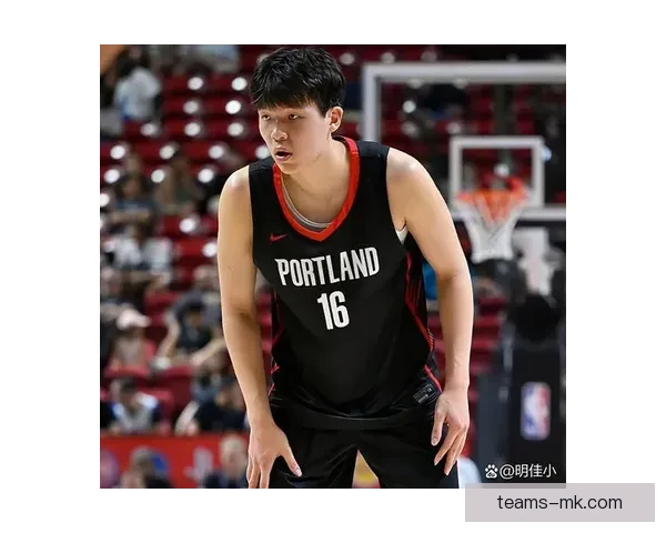 22岁新秀力压状元大热轰出26+9美记质疑选秀顺位低